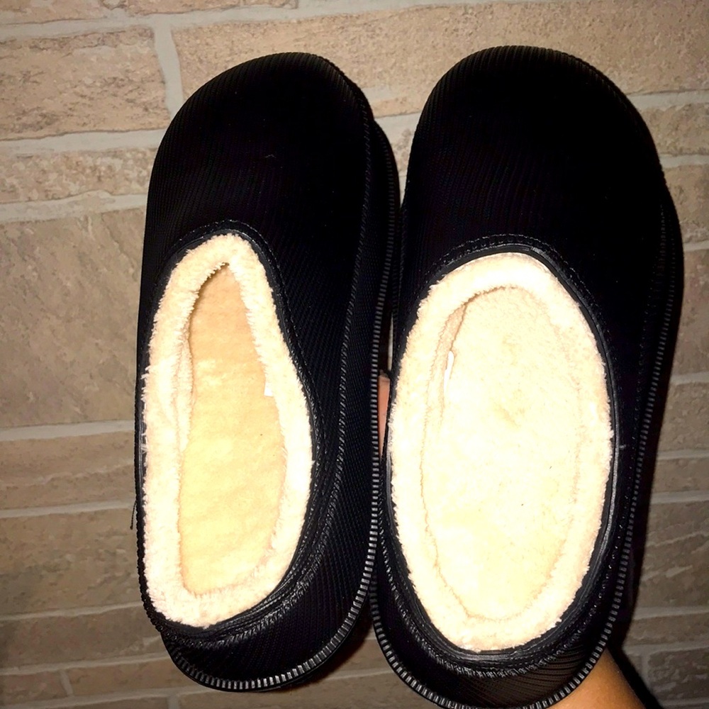 Cloud Slides Black Slip on Slippers
